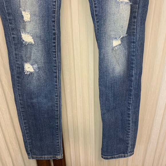 KanCan Los Angeles ESTILO KC8010 Slim Skinny Distressed Destroyed Buckle Jean 27 - Picture 6 of 8